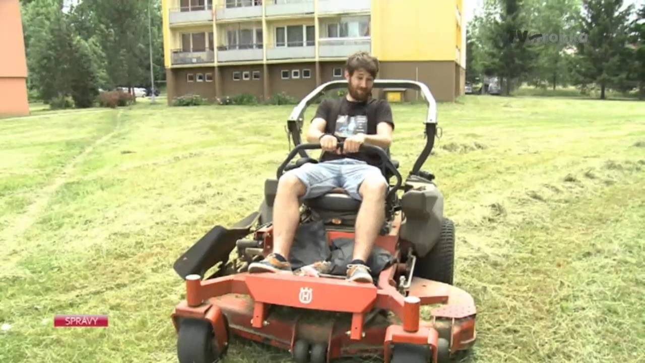 Kosenie je v plnom prúde