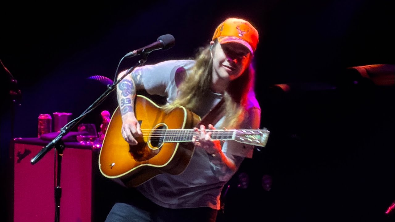 Billy Strings “Malfunction Junction into Know It All” Nashville 2/21/26 #billystrings #nashvegas 