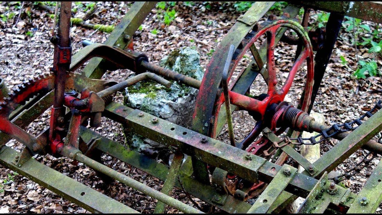 Restauration eines alten antiken Gabelheuwender Fahrt mit Mc Cormick Teil 1 -Restoration   YouTube