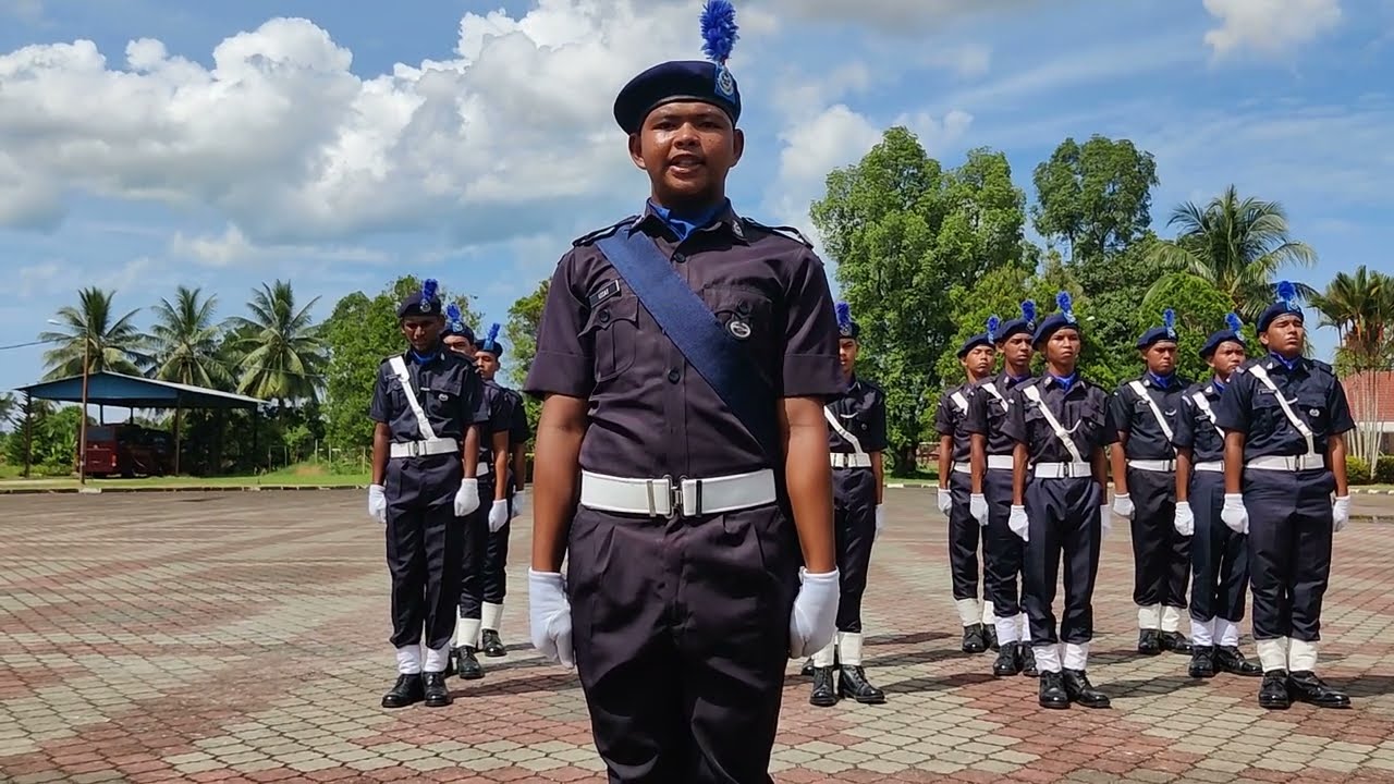 JOHAN CABARAN KADET POLIS PERINGKAT NEGERI TERENGGANU 2022 - KONTINJEN BESUT (LELAKI)