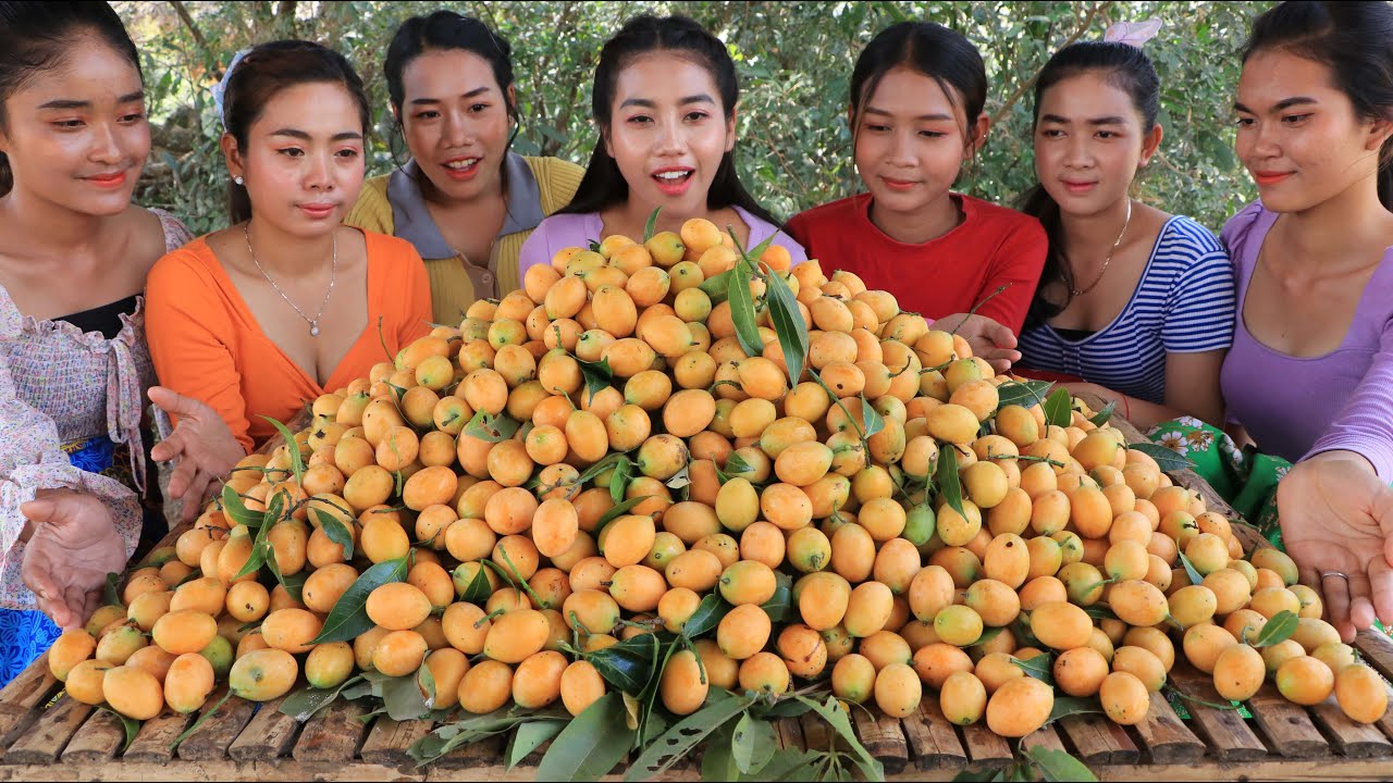 Wow yummy eating gold fruit in my village and make dessert gold fruit with milk recipe