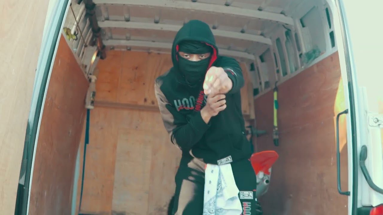 SavInDaCut - Beat It (Music Video) | @MixtapeMadness
