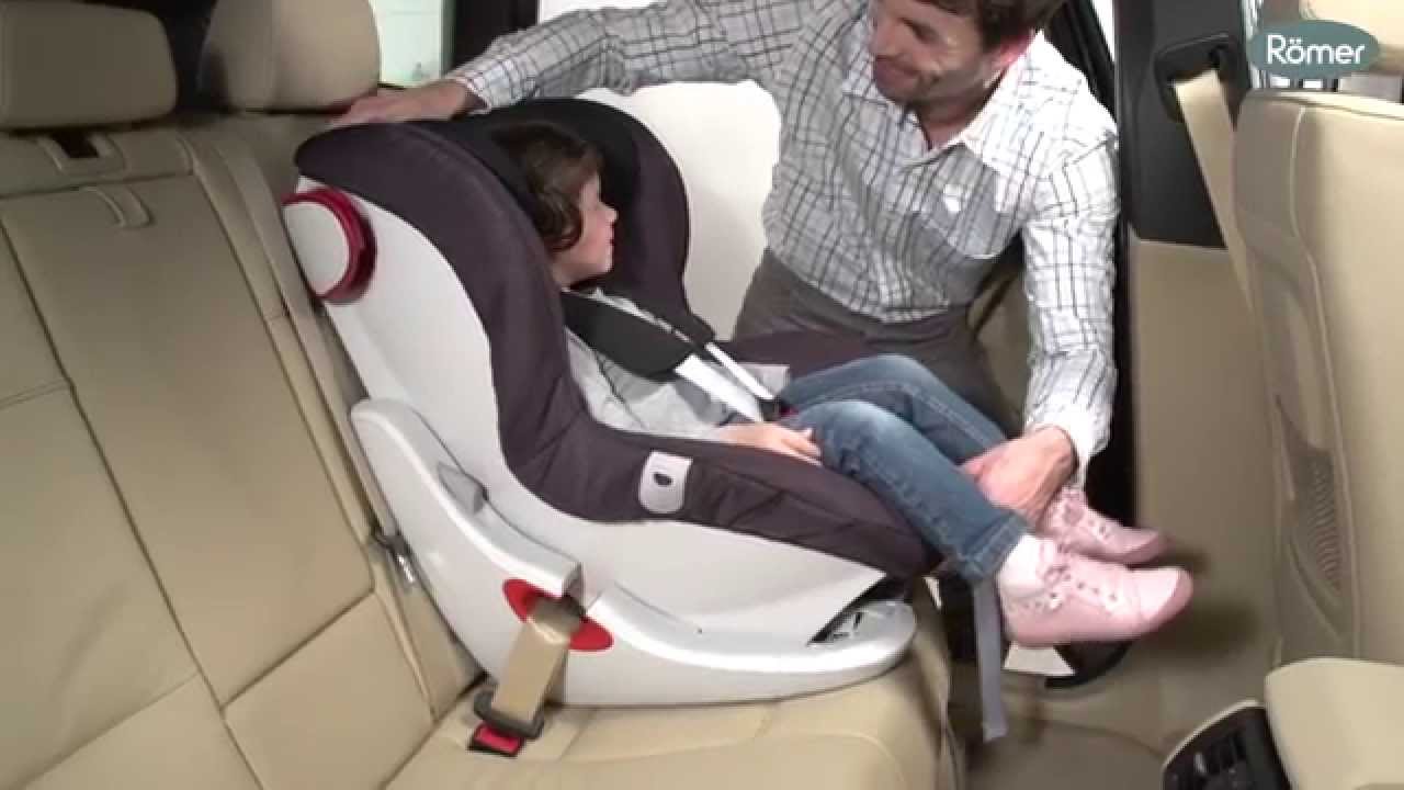 Römer autostol King II hos BabySam - Installation
