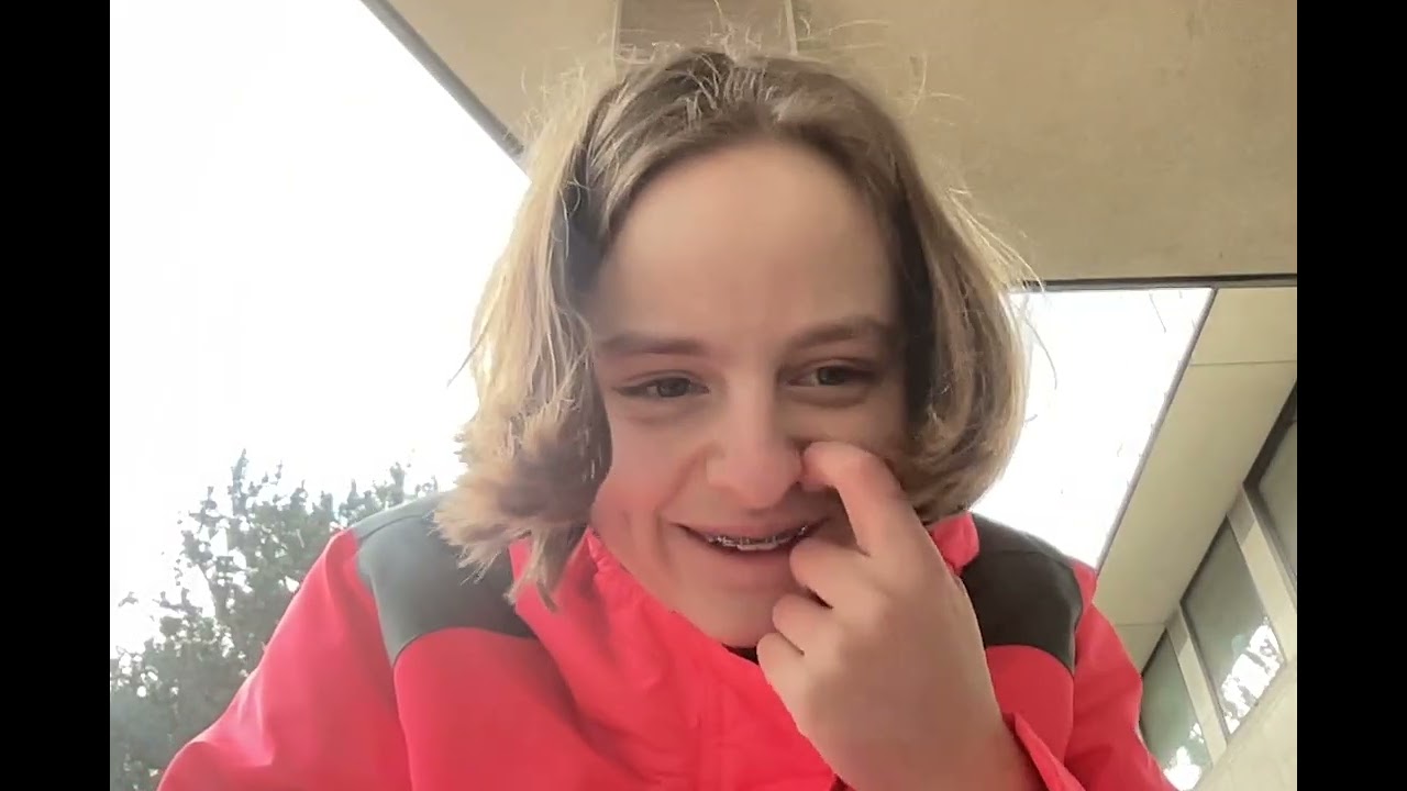 somehow spoke German through gibberish at 46 seconds