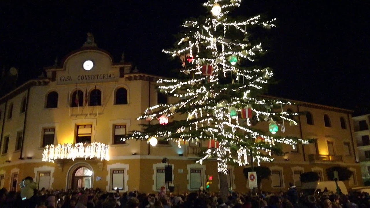 ENCENDIDO DEL ARBOL DE NAVIDAD EN EJEA DE LOS CABALLEROS