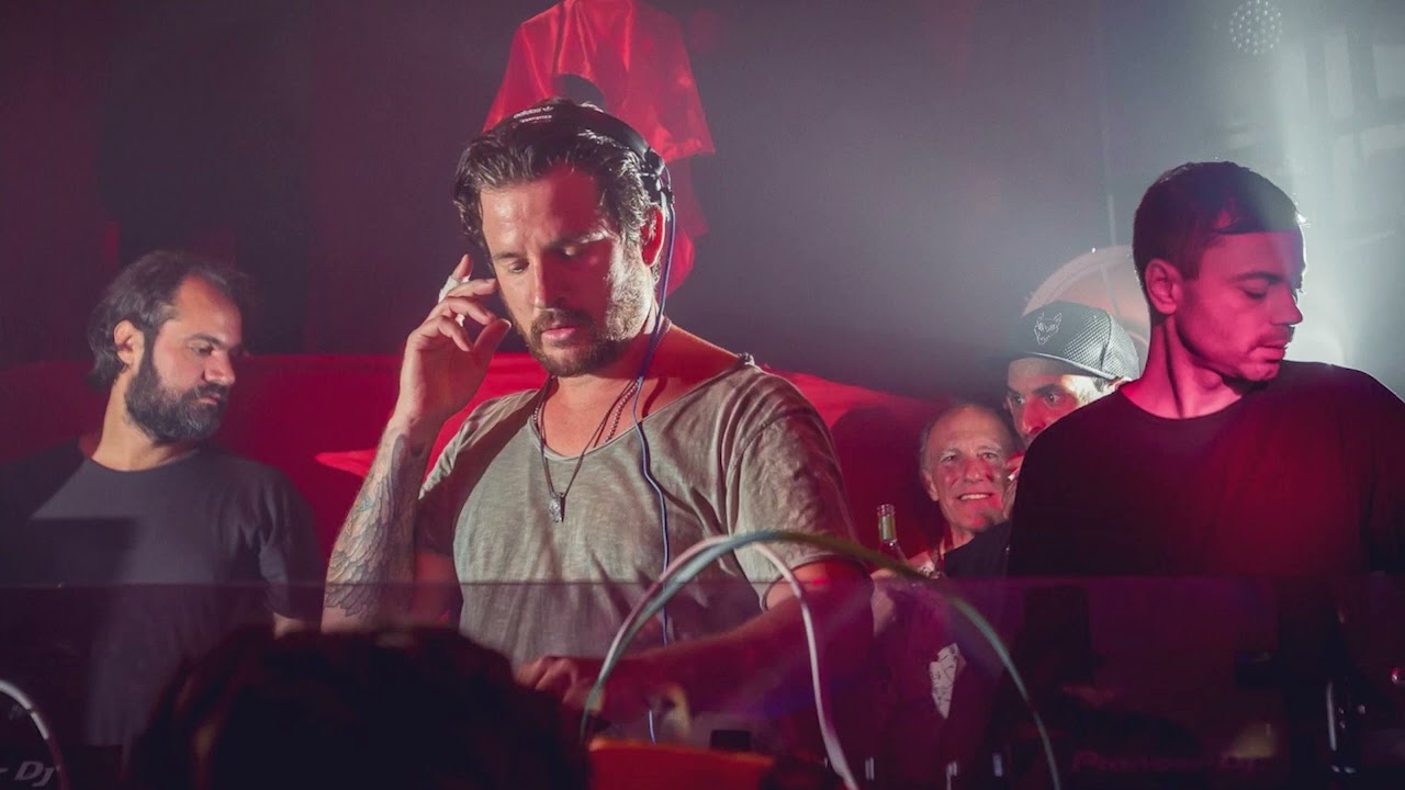 Luciano @ Vagabundos, Pacha Ibiza 2011 (Tech House & Minimal DJ Set Mix)