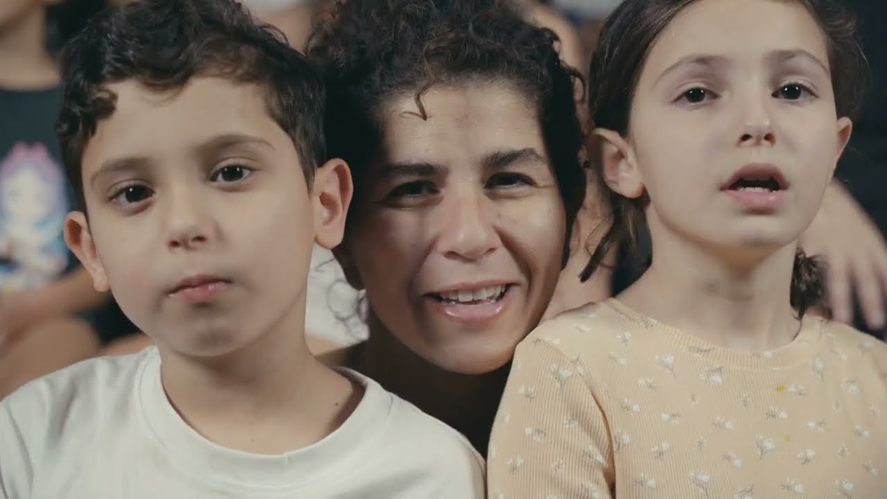 אולפן בדרכים: מושב יבול - יש בי אהבה