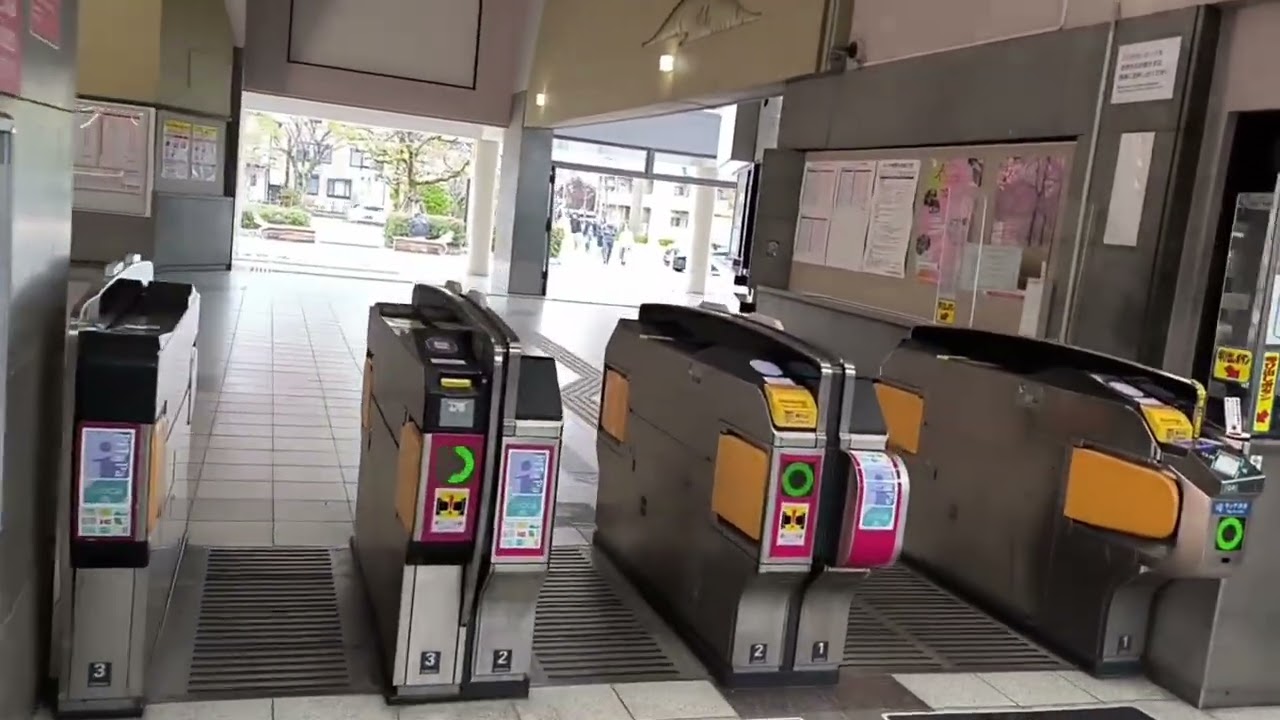 橿原神宮前駅　Kashiharajinguumae Station