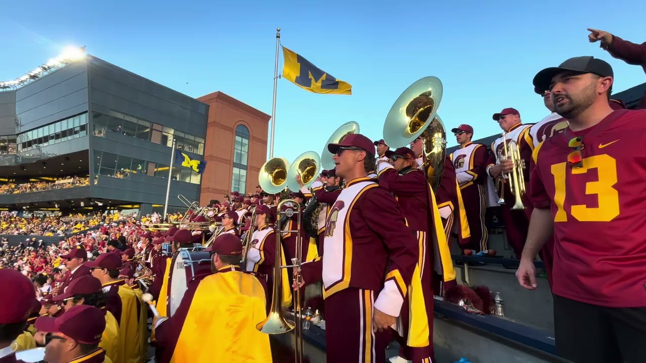 09-21-2024 @USCTMB USC Trojan Marching Band plays Tribute To Troy-Fight On! during the entire game.