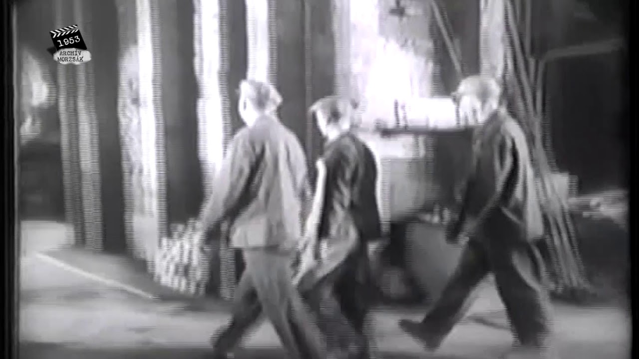 Kommentár nélkül - 1953 archivmorzsák