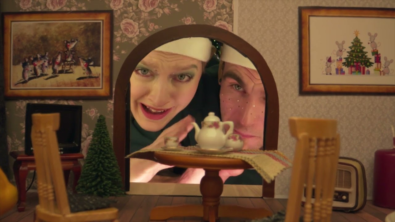 IR VĖL KALĖDOS S2E22