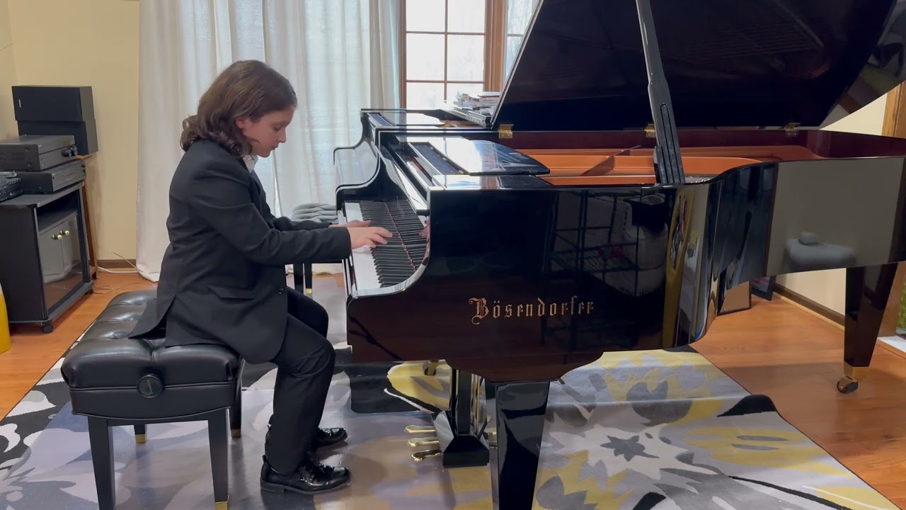 Koan Gonzalez (8)_ Haydn Sonata In C Major HOB.XVI: 10