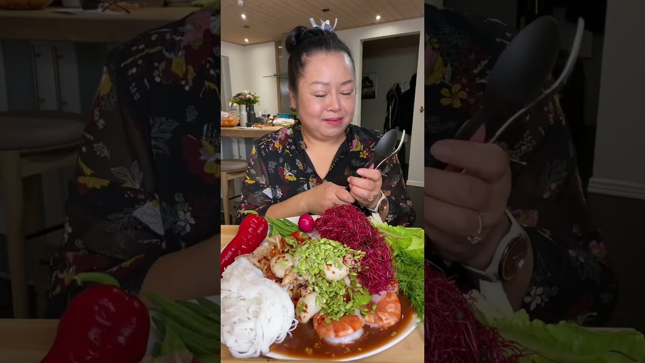 ตำ seafood เม็ดกะถินแซ่บ