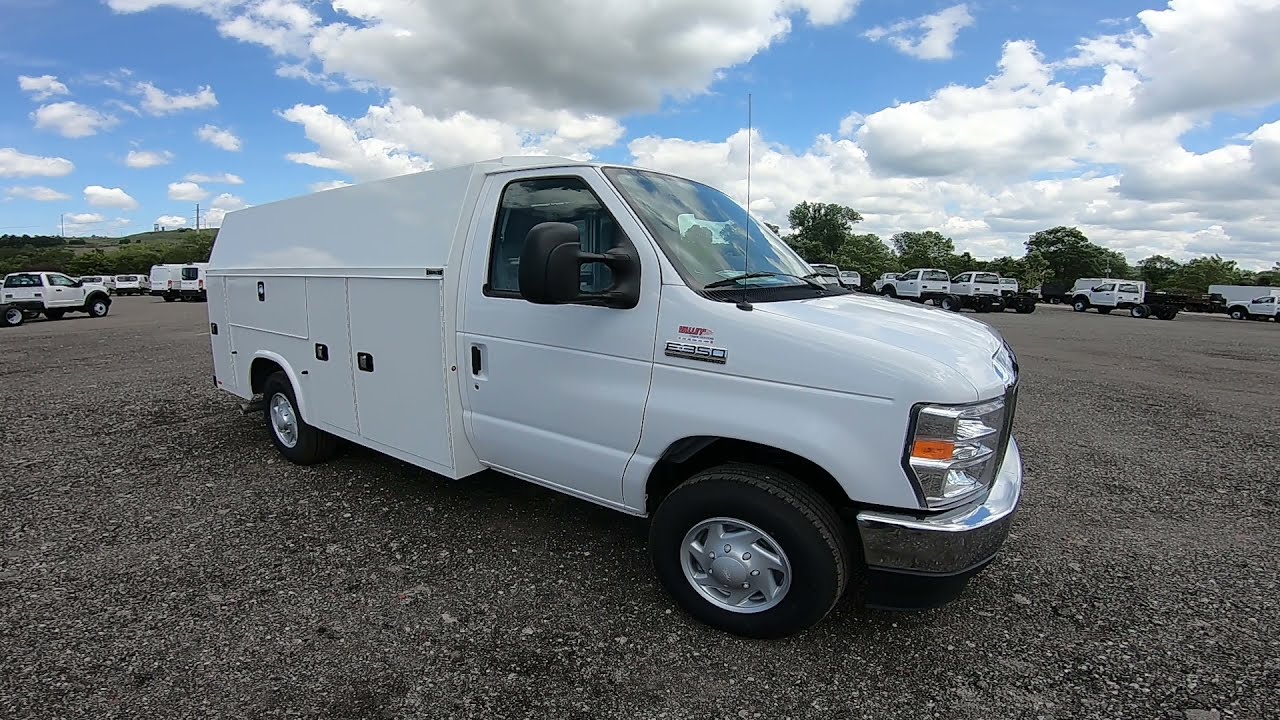 (16582h) 2022 Ford Econoline E-350