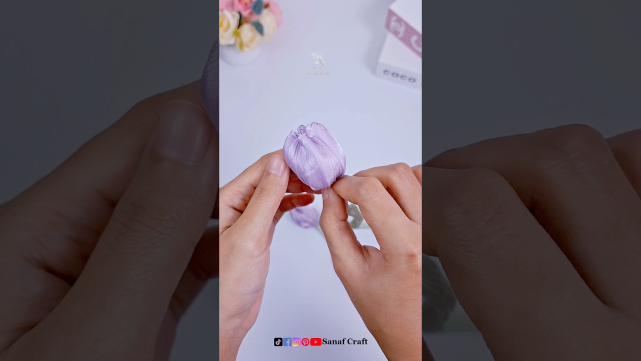 Create Adorable FLUFFY Tulip Bloom Scrunchies!