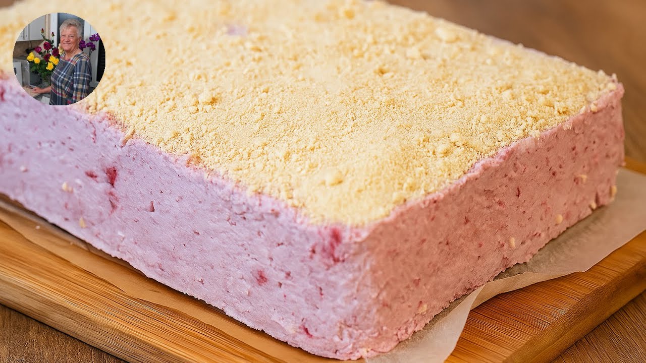 Truskawkowa Dama to szybkie ciasto z truskawkami bez pieczenia