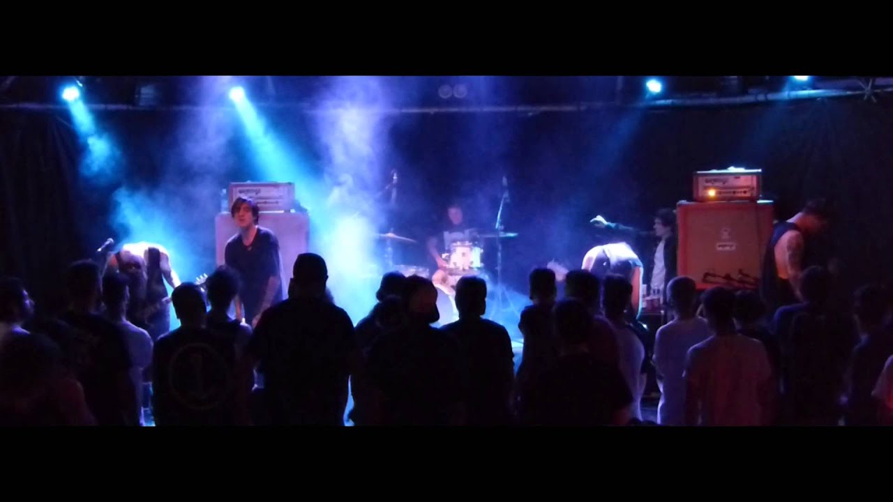 CAPSIZE 