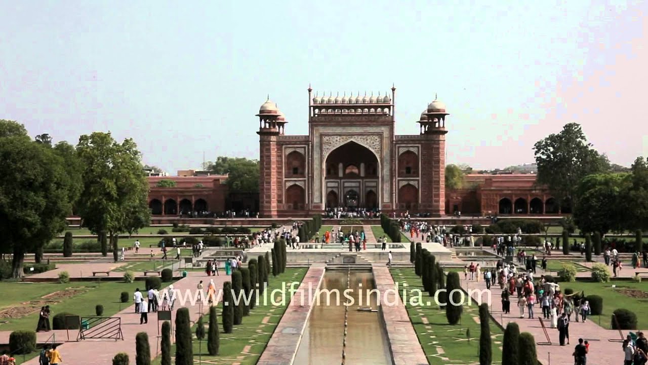 Main Gateway of Taj Mahal
