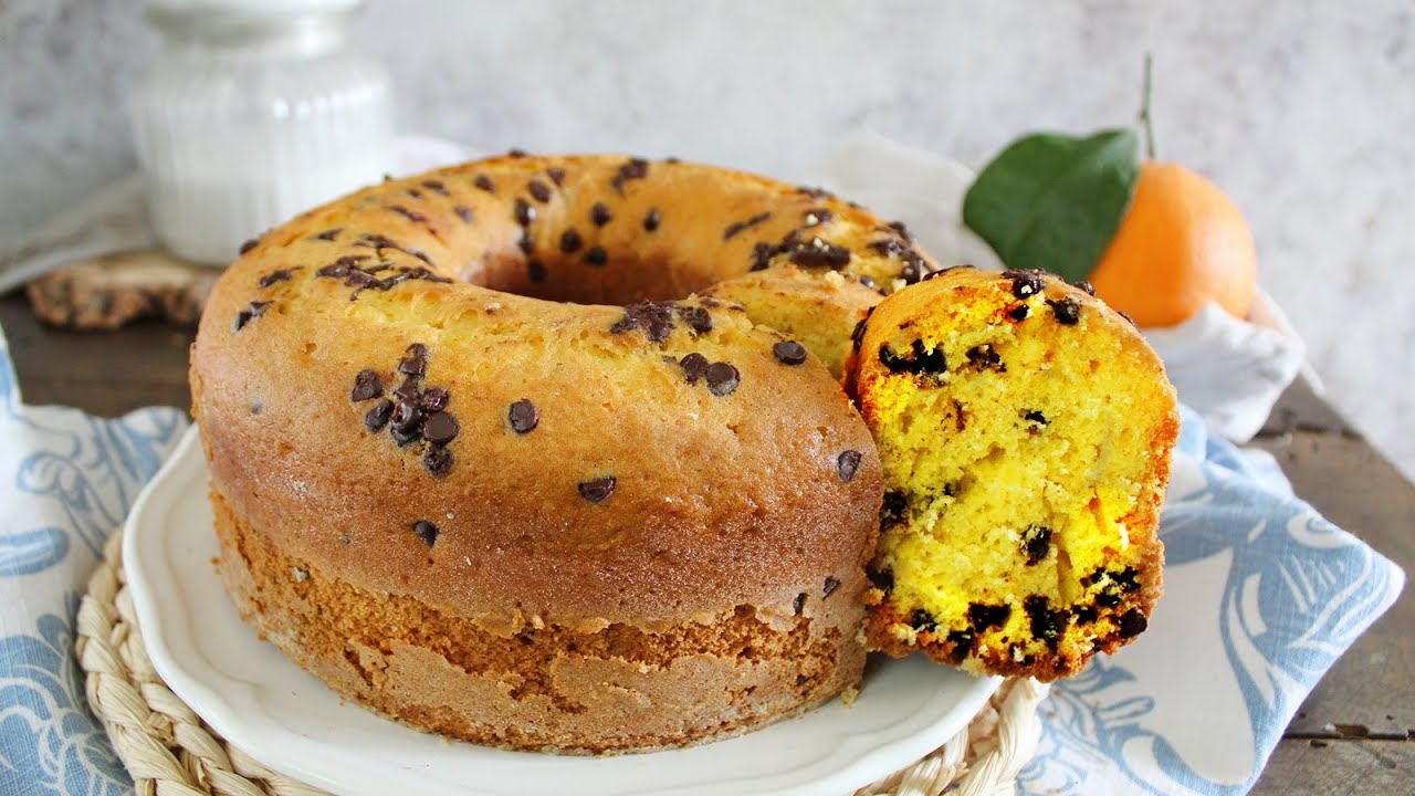 CIAMBELLA della NONNA ARANCIA E GOCCE DI CIOCCOLATO  🍊Dolce per la colazione- La cucina di Rita