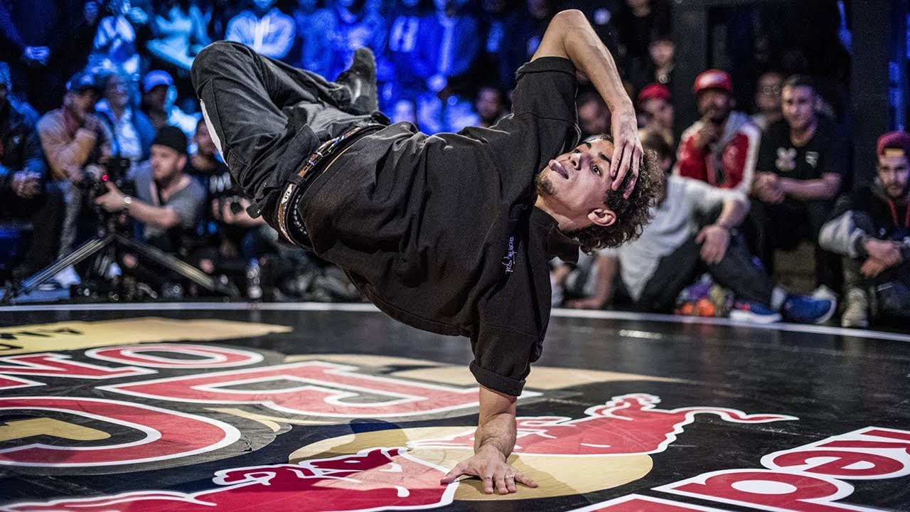 Wolfer vs Leony | Semifinal | Red Bull BC One Last Chance Cypher 2017