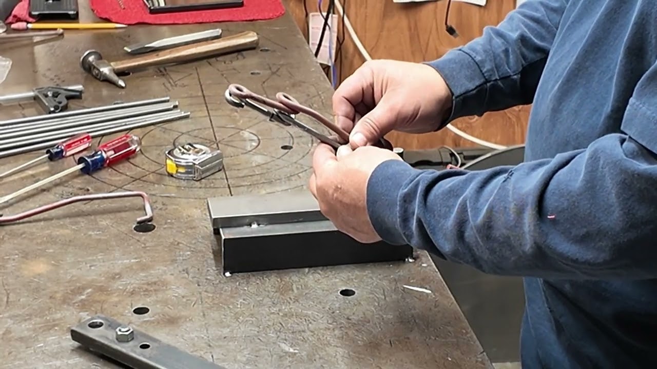 DIY Metal Bending Tool │ Bend Round Bar │ Metal Fab
