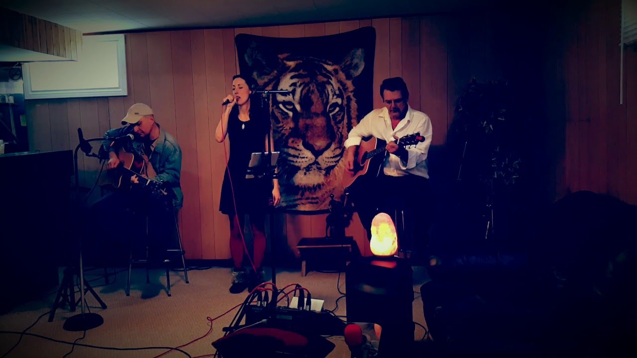 Kat Baker & The Swoon Dogz - 