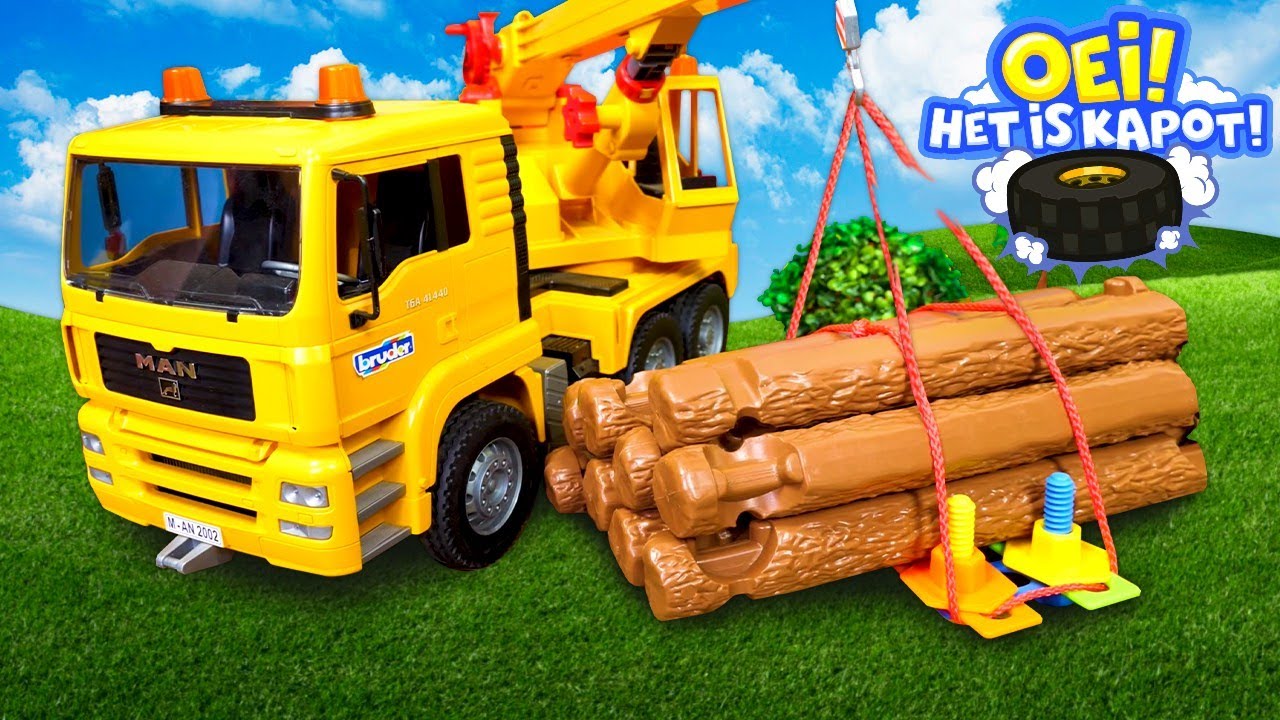 Een speelgoedkraan heeft hulp nodig! Voertuigen voor kinderen. Speelgoedauto's & speelgoed.