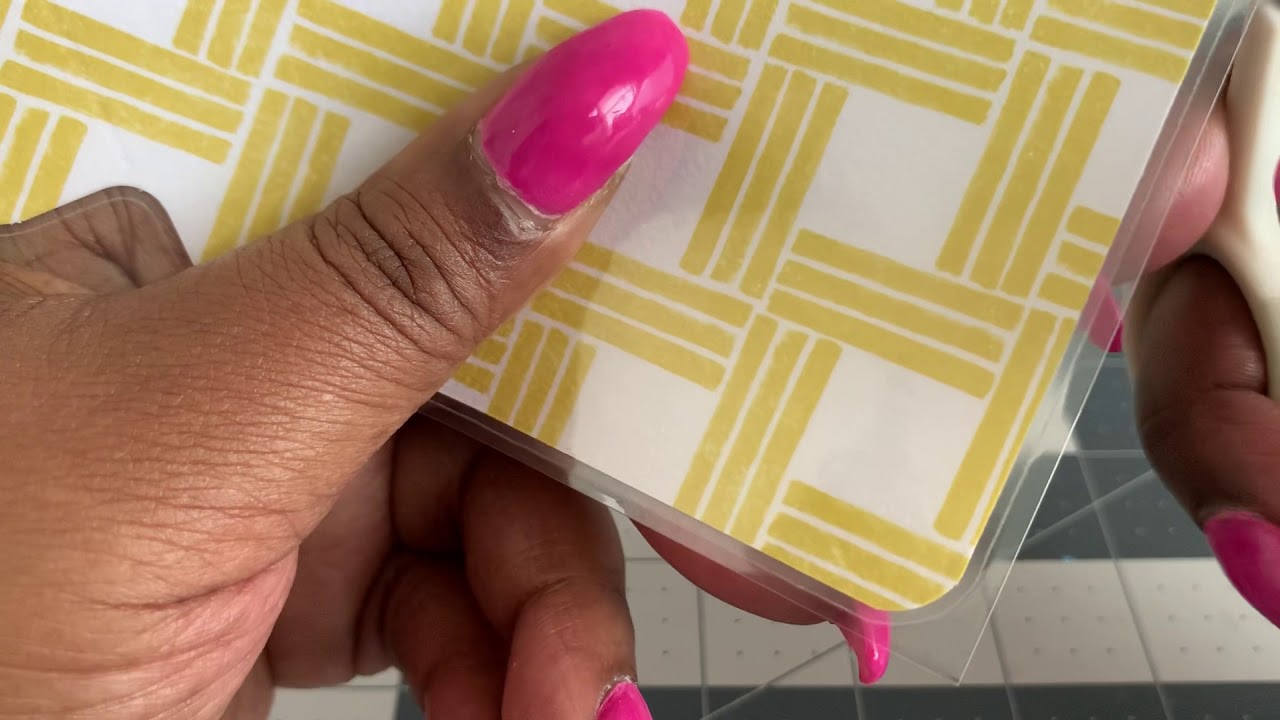 Let’s make laminated envelopes with snap button! Project share and tutorial!