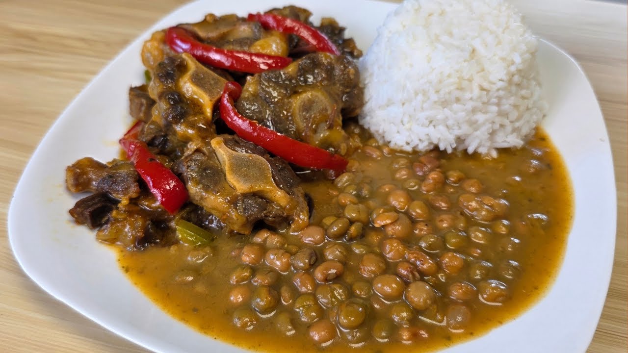 You've Never Tasted Oxtail Like This with Rice & Green Pigeon Peas #Oxtail,#Rabo #Meat