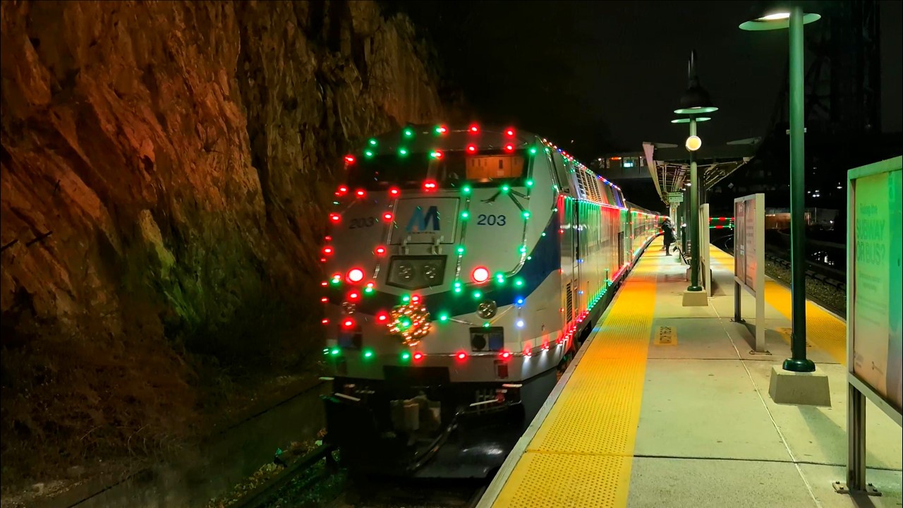 Metro North: Three Diesels (With Holiday Train & Penn Central Locomotive) @ Marble Hill