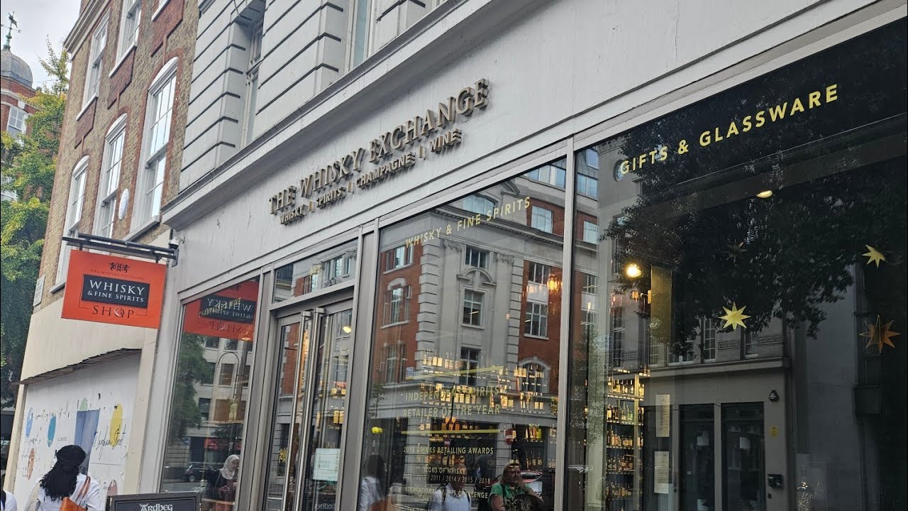 The Whisky Exchange Great Portland Street shop in London 더 위스키 익스체인지 그레이트 포틀랜드 스트릿샵 런던 리쿼샵 20230925