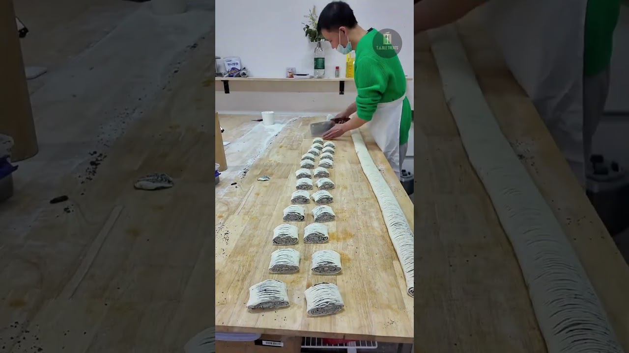 Watch a MasterChef Turn Dough Into Perfect Puff Buns in Minutes ✨