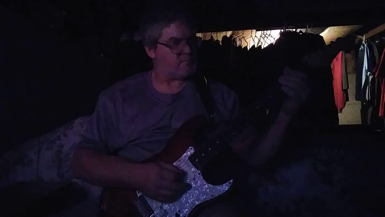 Atmospheric R & B in Em...😎🎸😀