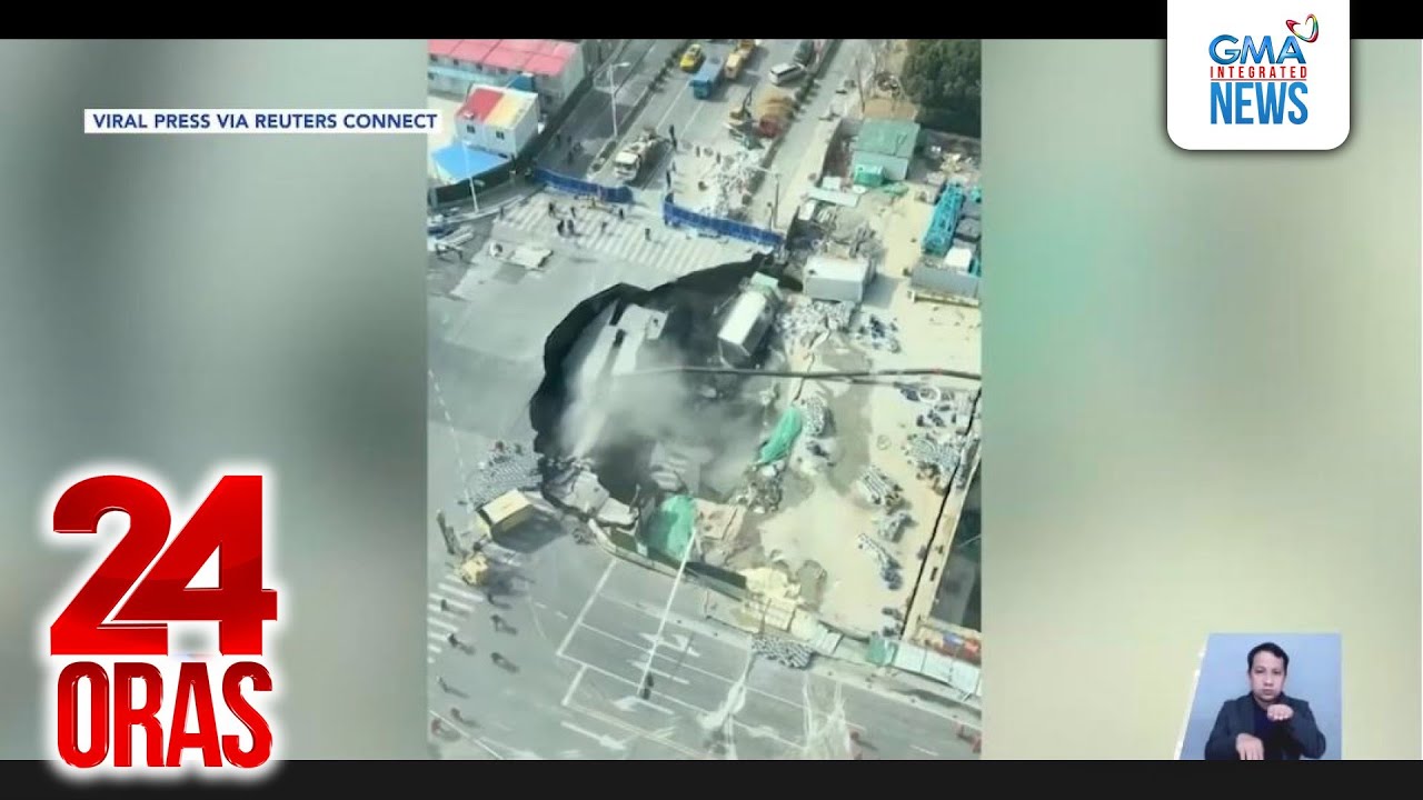 Kalsada sa Shanghai, China, biglang gumuho dahil sa sinkhole | 24 Oras