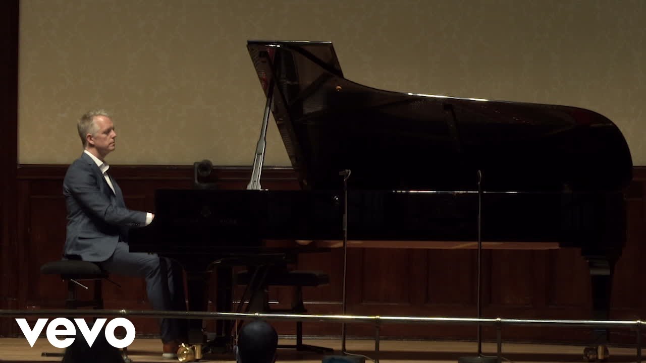 Chad Lawson - One Day You Finally Knew (Live At Wigmore Hall)