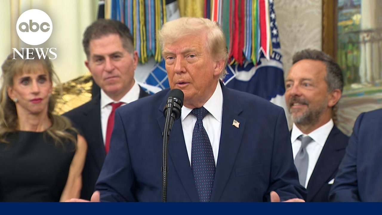 Трамп заявил, что попросил ФИФА пересмотреть решение о дисквалификации звезды сборной США Фоларин...