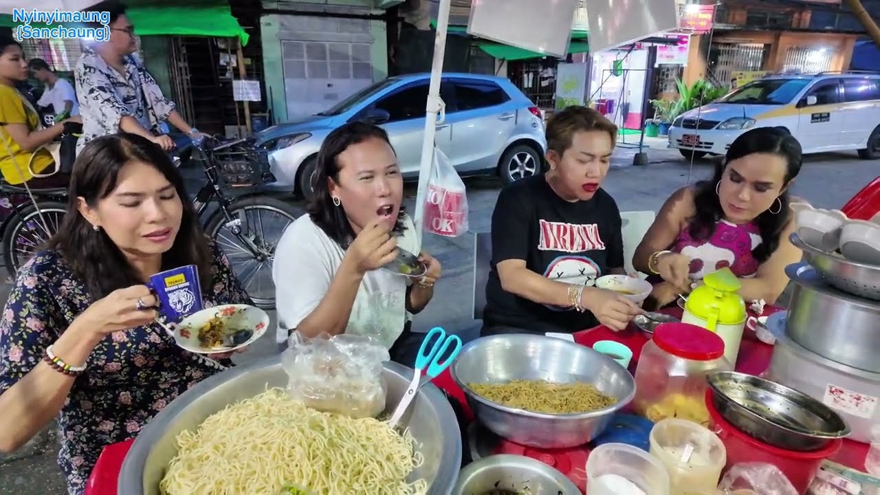 လက်သုပ်စုံ စားမယ် အလုံထိနယ်ကျော်ပြီး ကောင်းလွန်းလို့ ..