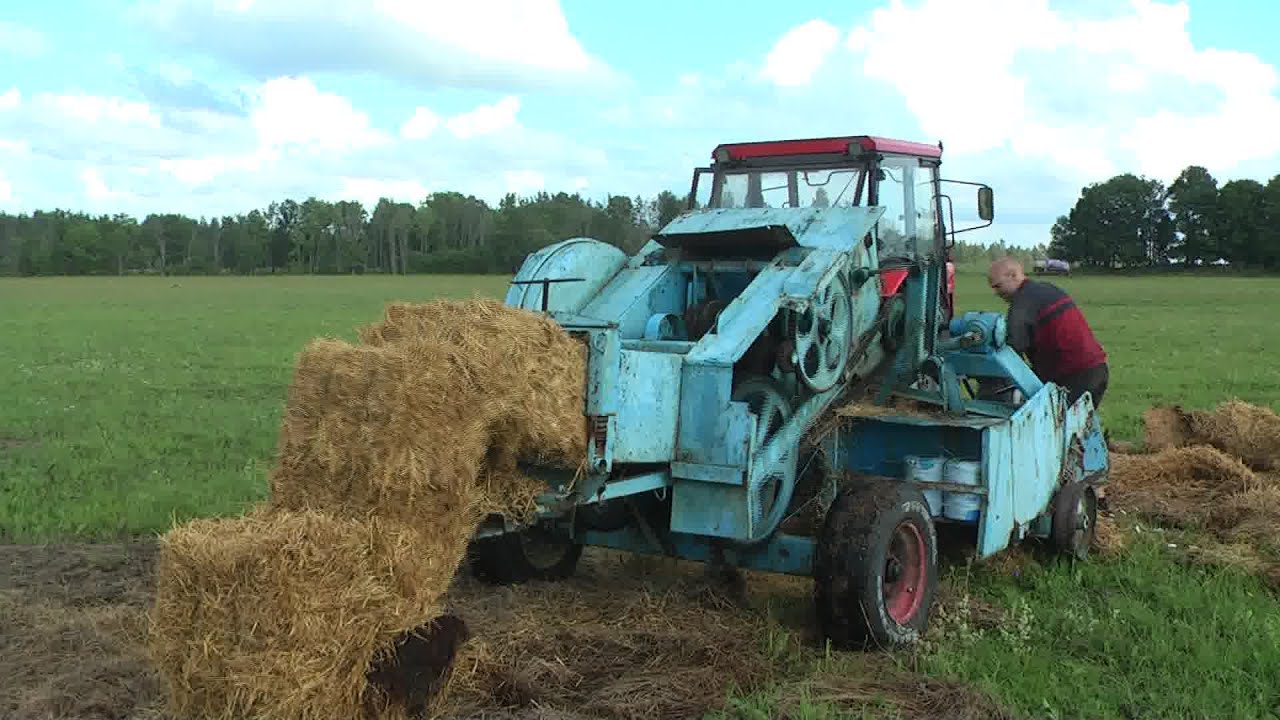 Baling Straw With Fortschritt K 442 And MTZ-82