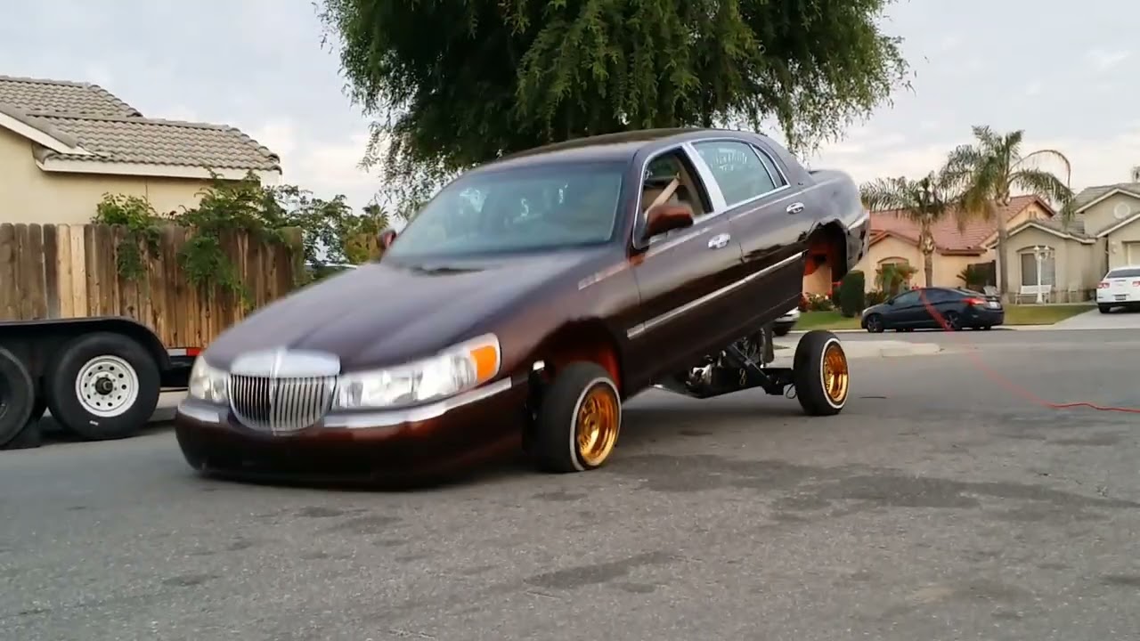 Lowrider. Single pump 12 battery Hopper. KENETIK COMP MOTOR TESTING. NO LIMIT FABRICATION