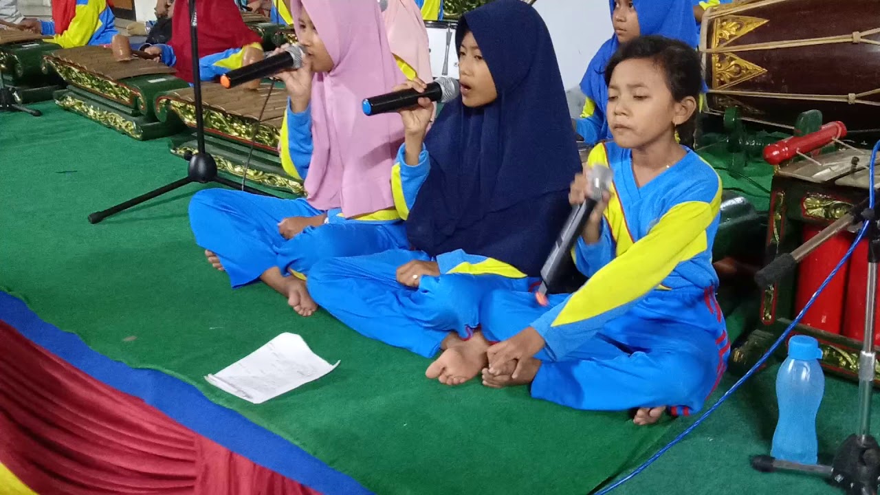 Sd negeri kunci 3  kec. Dander gladi di gor dabonsia