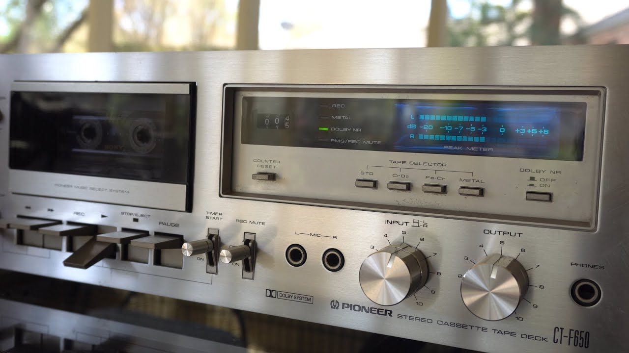 Кассетная стереосистема Pioneer CT-F650