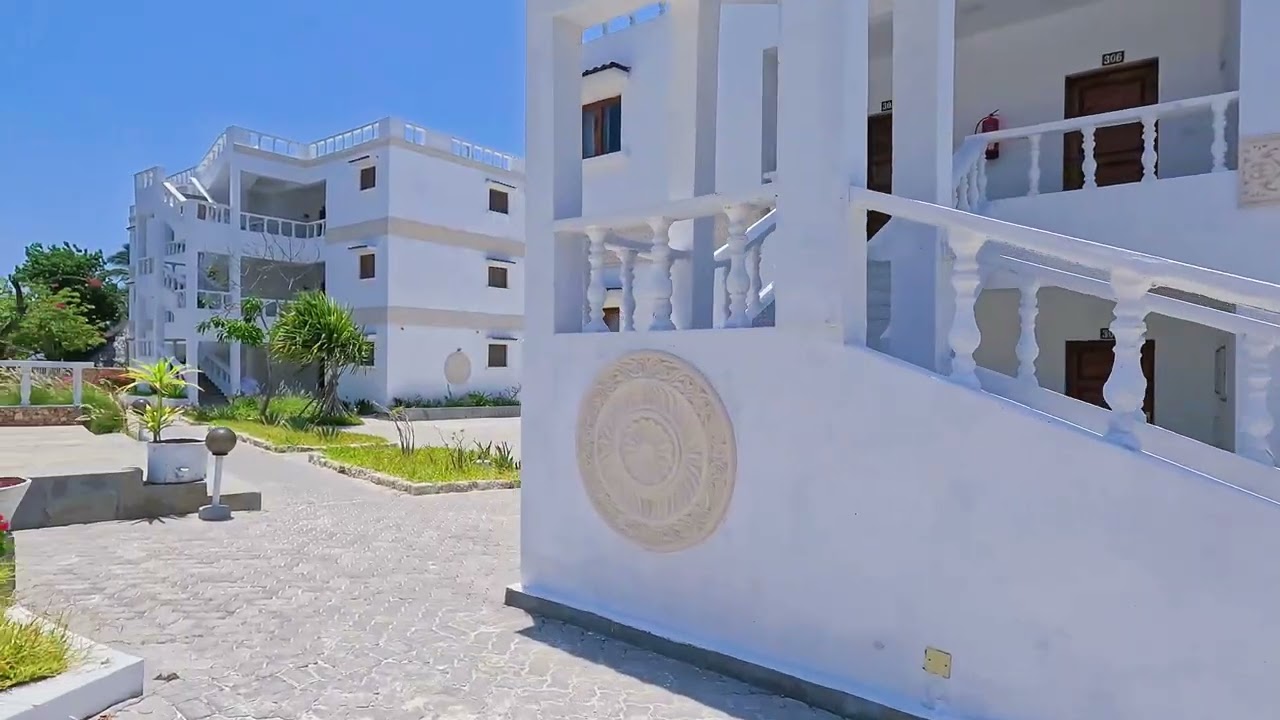 Jacaranda Beach Resort, Watamu