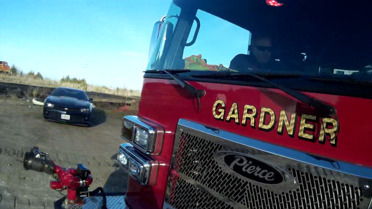 FireCam / Helmet Camera Footage Of A Vehicle Fire - Fire District #1 Of Johnson County, KS