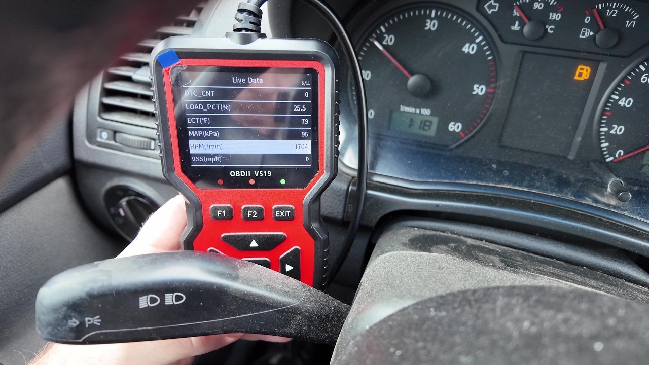 Я купил самый дешевый OBD2-сканер с экраном на AliExpress... Он работает?
