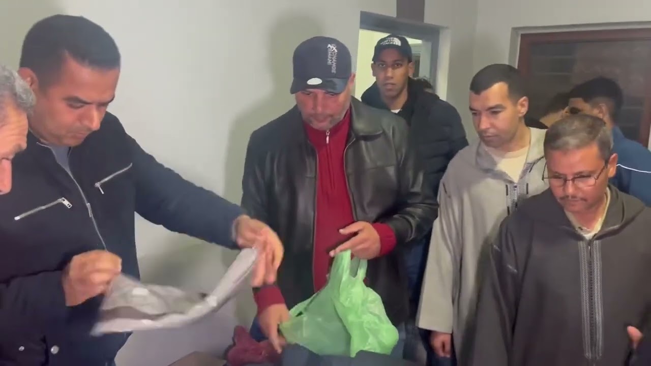 من سطات : برافو السلطات المحلية بإشراف باشا سطات في بادرة جيدة للمتشردين داخل دار المسنين …