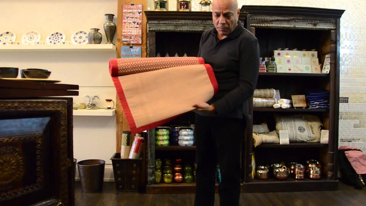 Hand Woven Yoga Mats Vancouver, BC | Eco-Friendly | Kaarigar Handicrafts