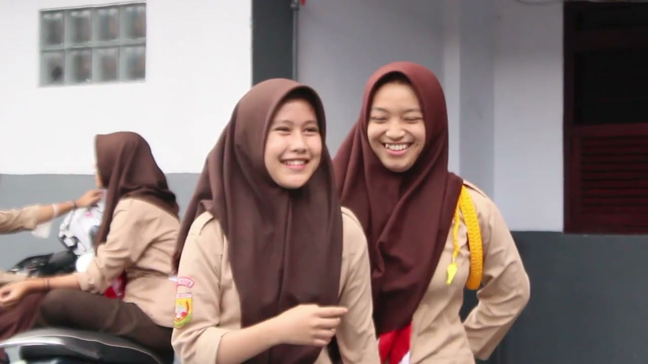 Tulus Tujuh belas I Tugas sinema video klip XI MIPA 2022/2023 SMA Bhakti insani Bogor