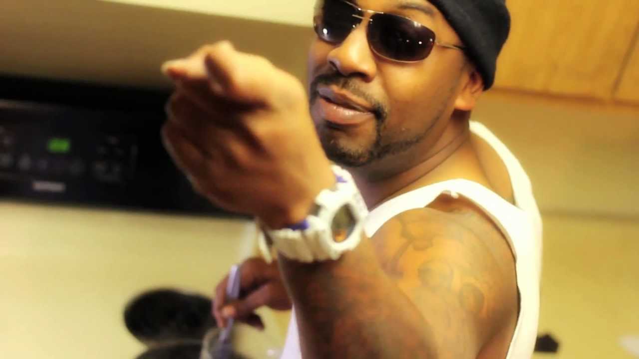 HUSTLANITY MOBISM - 