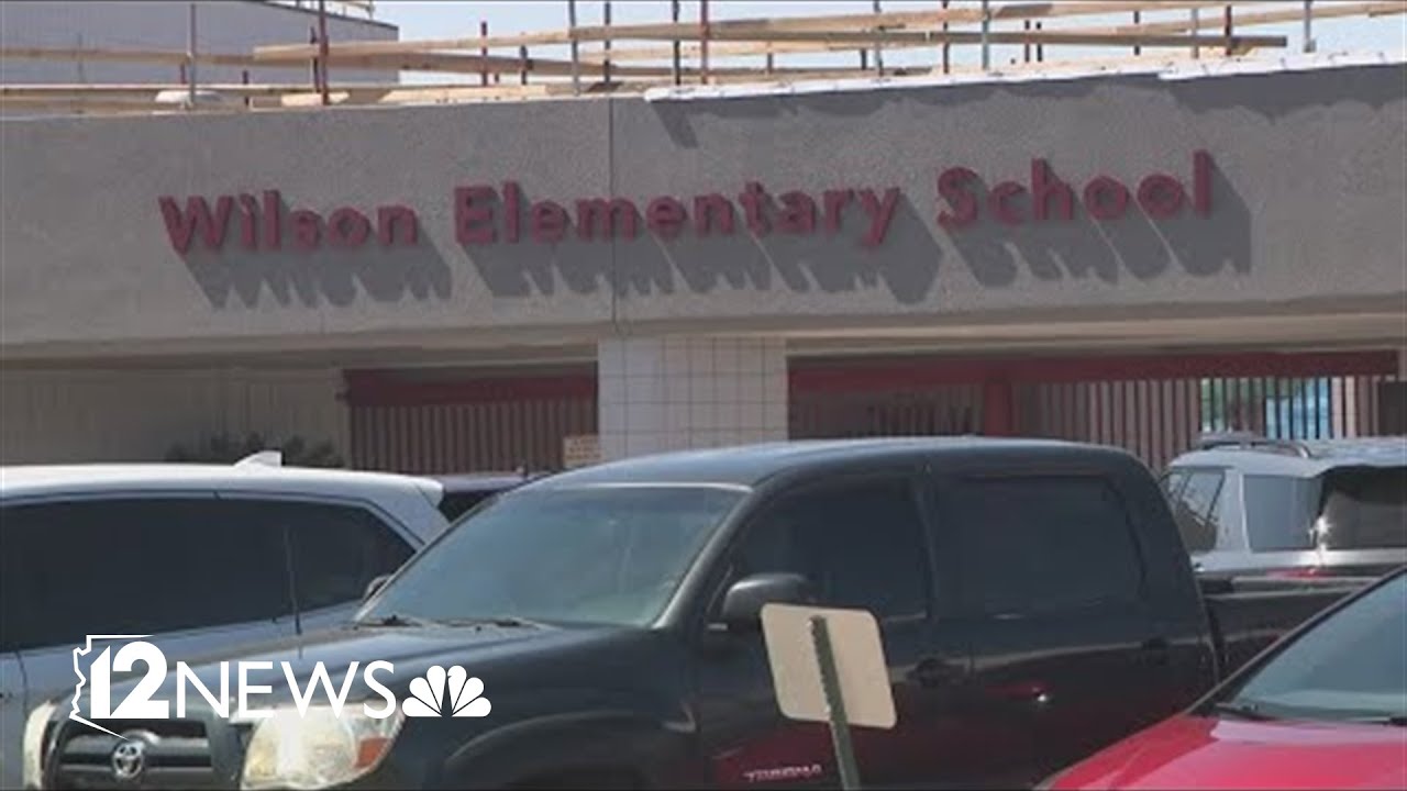 Arizona teacher who allegedly urinated in class resigns