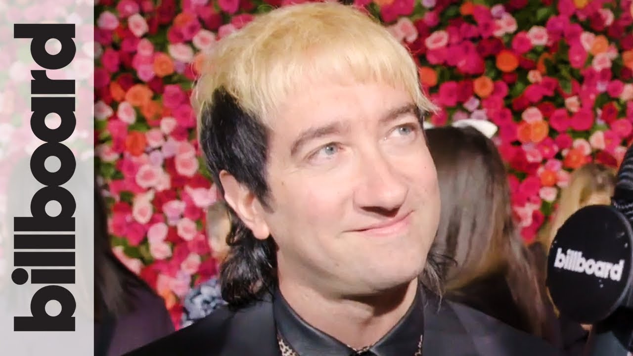 'Plain White T's' Tom Higgenson on 'Hey There Delilah'' & 'Spongebob' | Tony Awards 2018